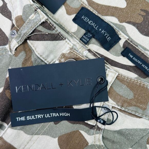 Kendall + Kylie The Sultry Ultra High Camo Skinny Jeans - Size 27 - Picture 5 of 6